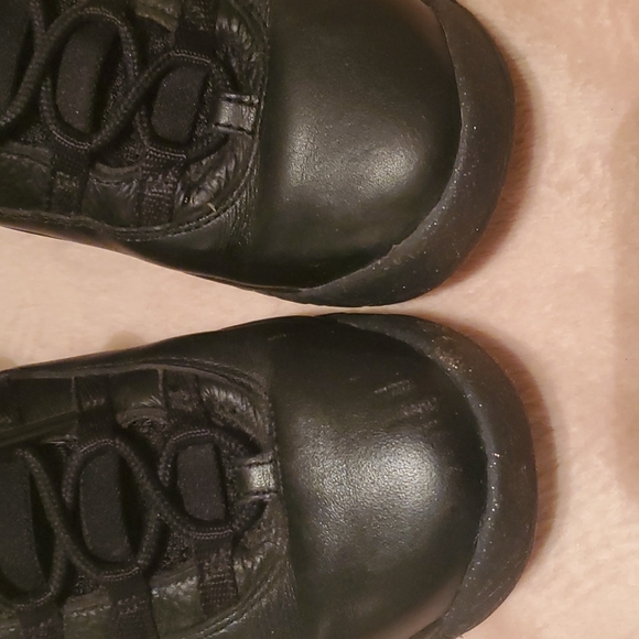 Jordan 10s NYC - Picture 7 of 9